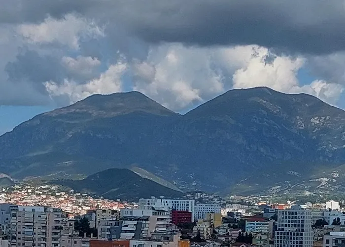 Penthouse Of Downtown * Τίρανα