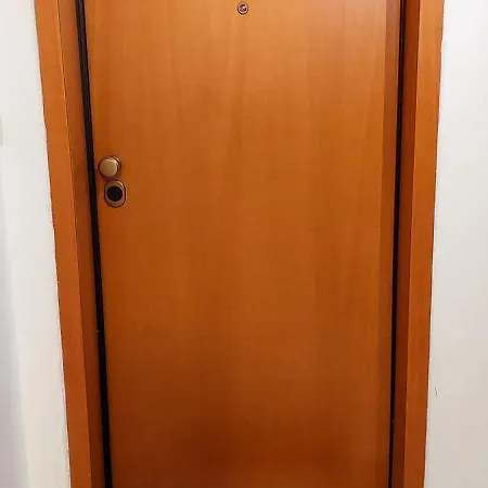 Penthouse Of Downtown Apartment Tirana