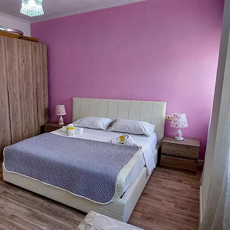 Penthouse Of Downtown Apartman Tirana